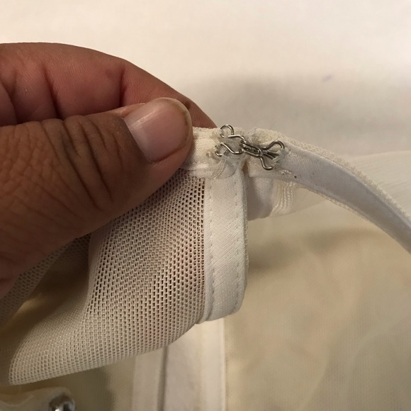 Roz & Ali Sleeveless Blouson Dress Women’s Size 10 Multicolor Round Beaded Neck - Picture 15 of 16